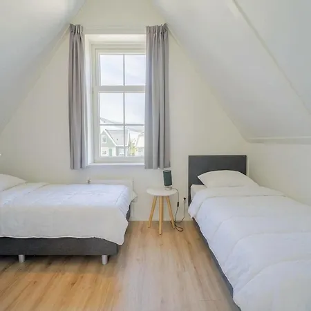 Ferienhaus In Near Markermeer Uitdam